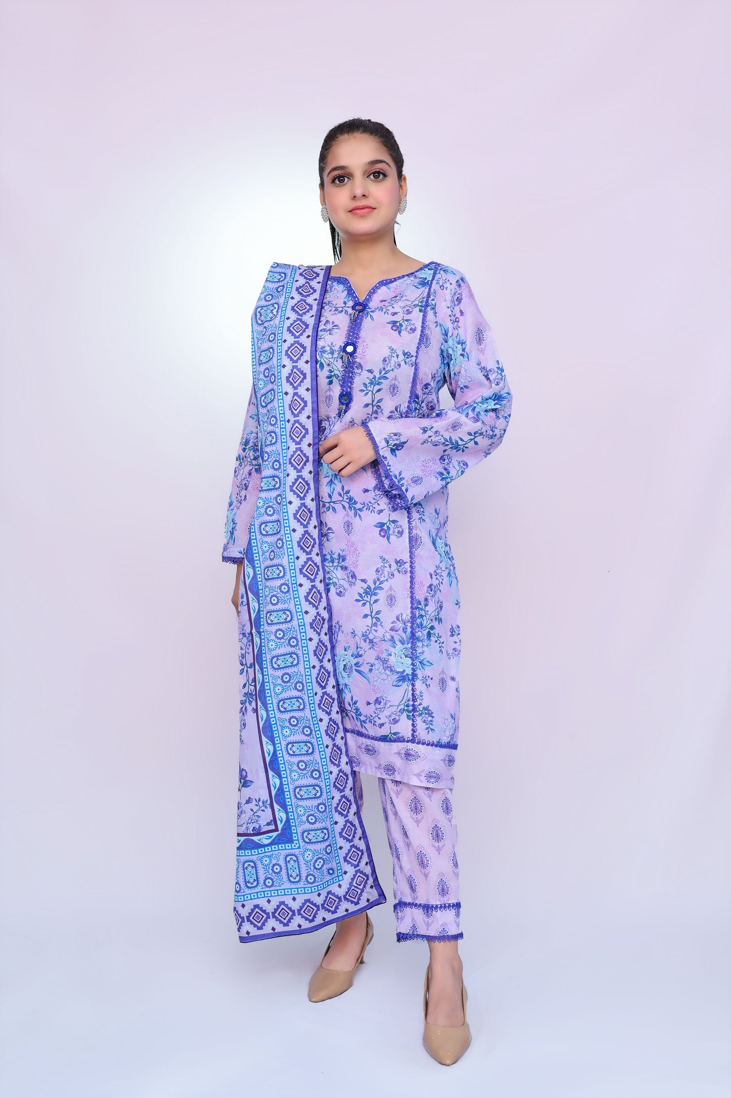Blue Roses 3-Piece Lawn Suit Unstitched (A-105)