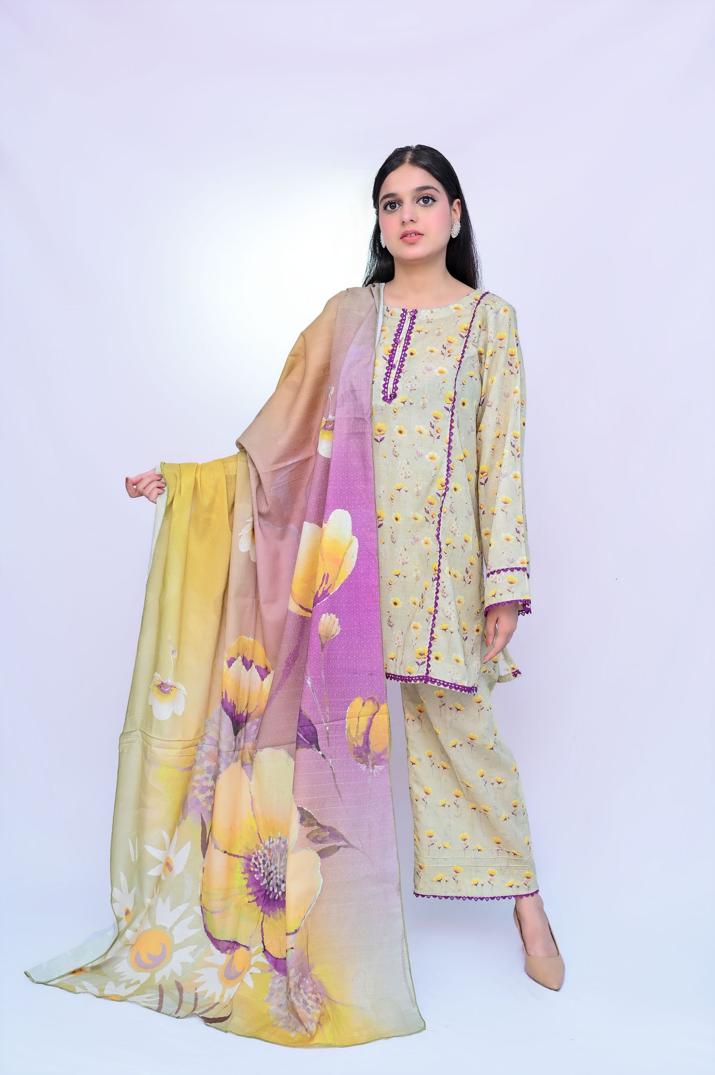 Daisy 3-Piece Lawn Suit Unstitched (A-114)