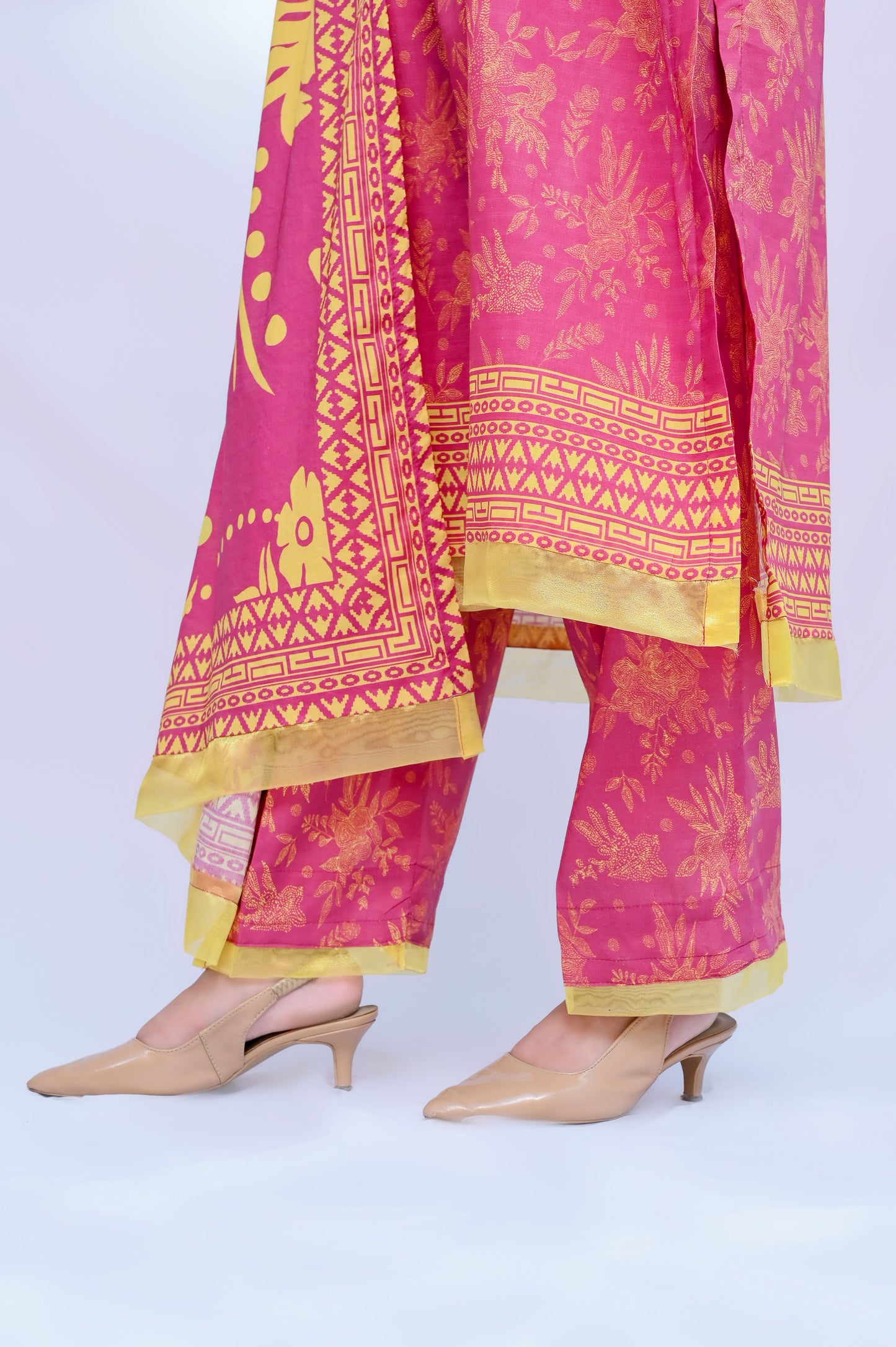 Baroque 3-Piece Lawn Suit Unstitched (A-112)