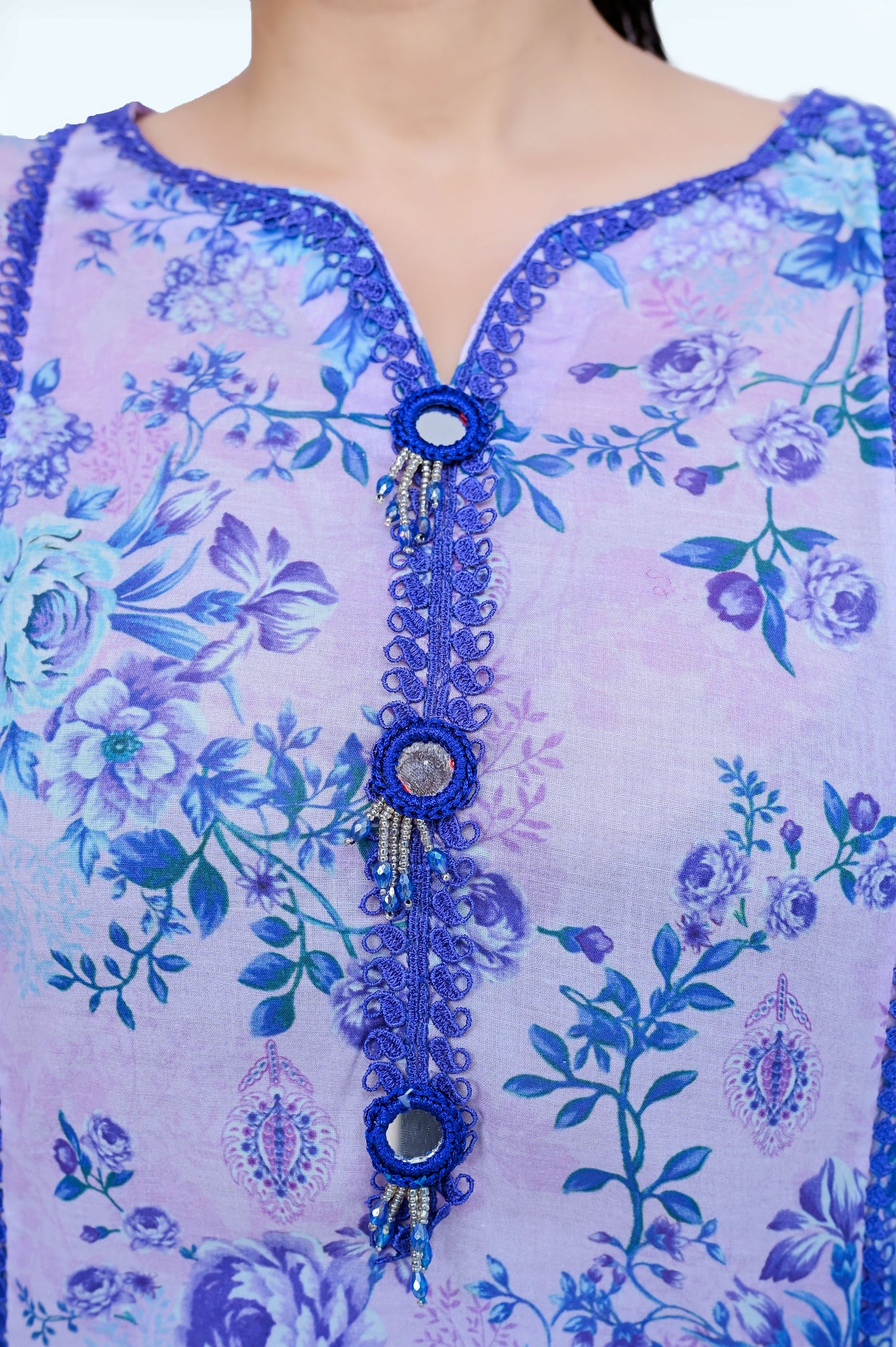 Blue Roses 3-Piece Lawn Suit Unstitched (A-105)