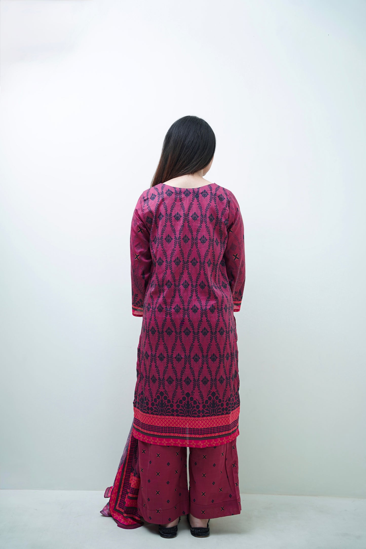 Mulberry Charm 3-Piece Lawn Suit Unstitched (A-122)