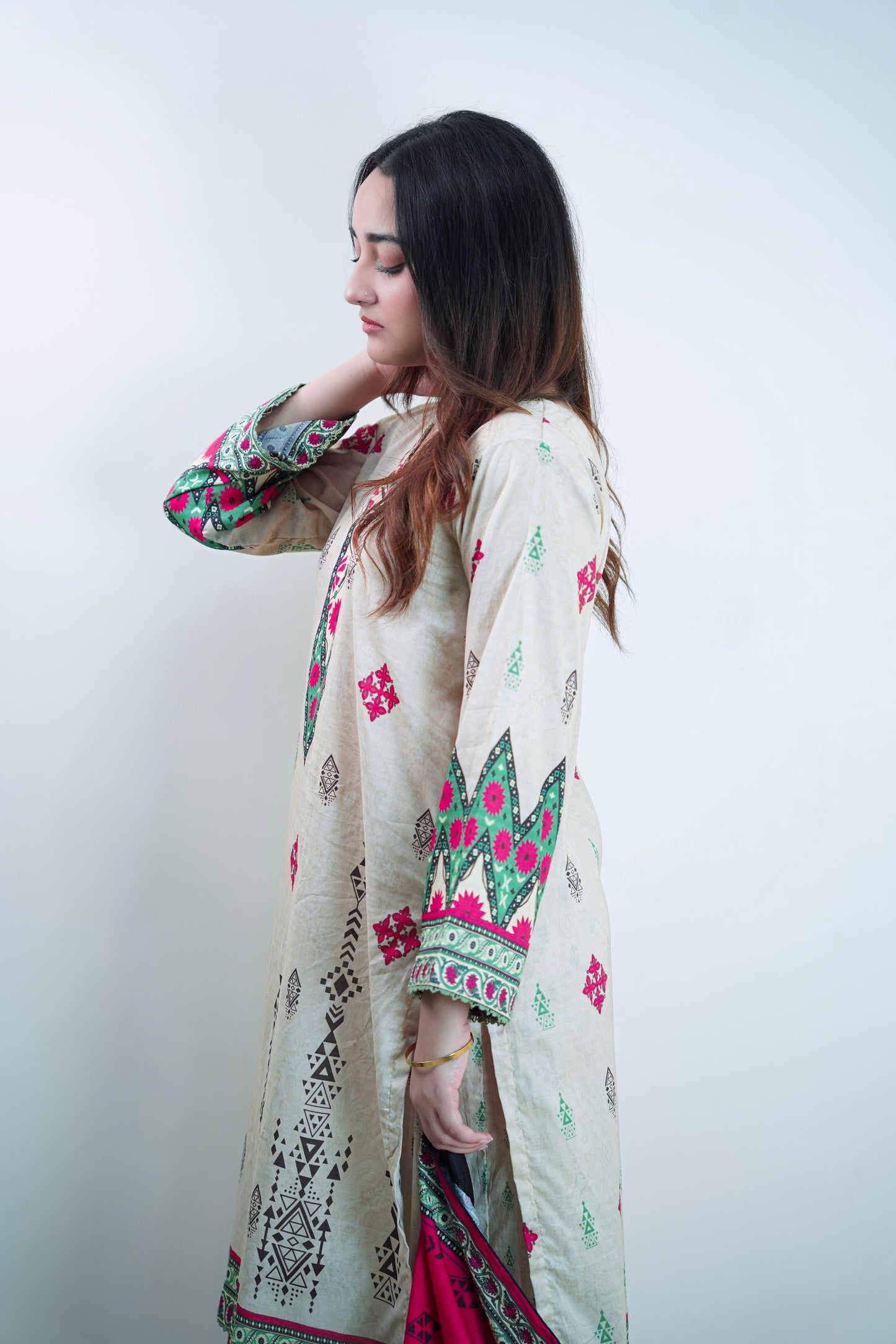 Desert Bloom 3-Piece Lawn Suit Unstitched (A-123)