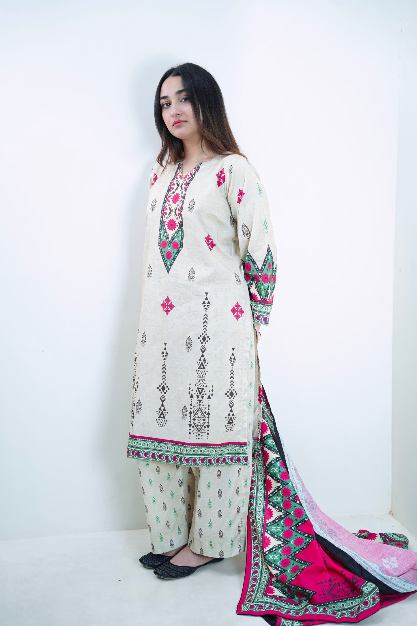 Desert Bloom 3-Piece Lawn Suit Unstitched (A-123)